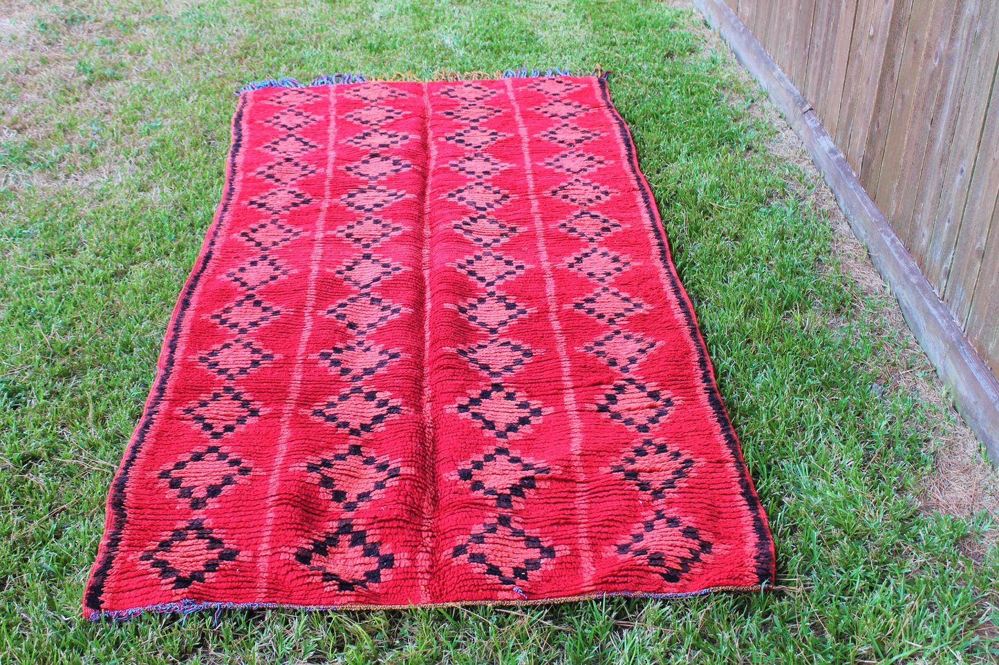 Handmade Moroccan Vintage Rug (Red)