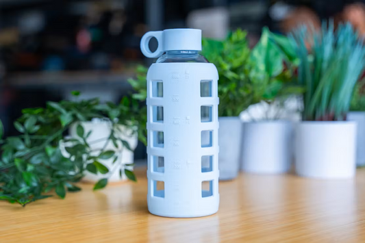 Borosilicate vs Regular Glass: Which Is Better for Bottles?