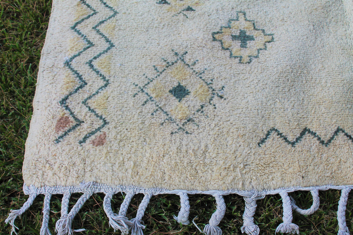 Handmade Moroccan Vintage Rug (Off-White)