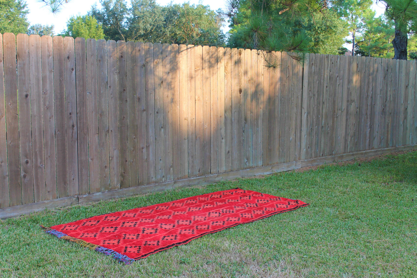 Handmade Moroccan Vintage Rug (Red)